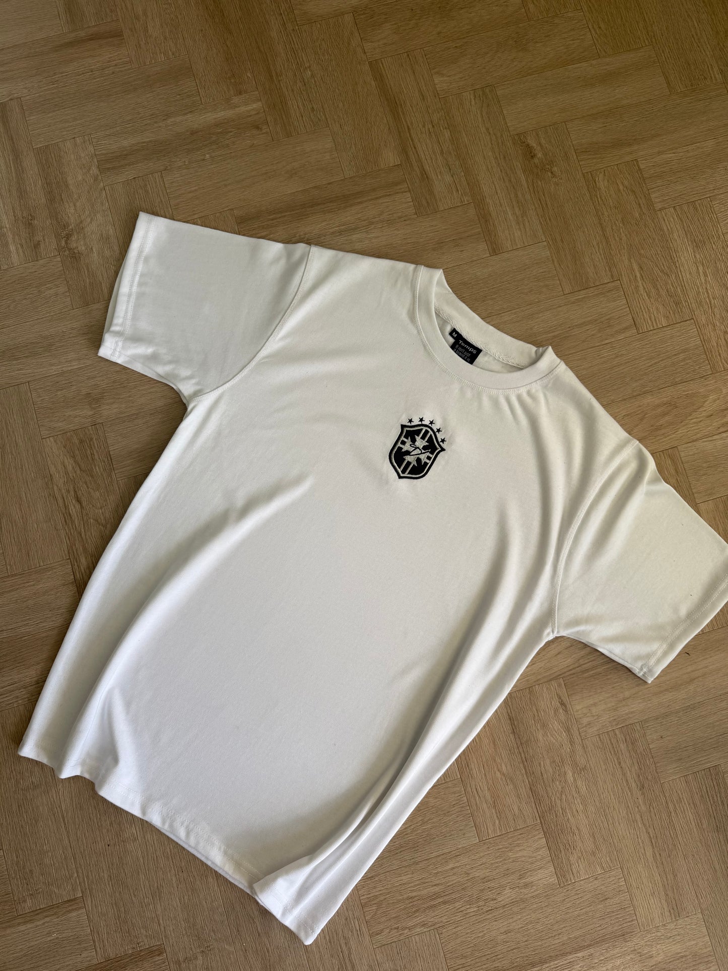 Temps Brazil black/white T-shirt