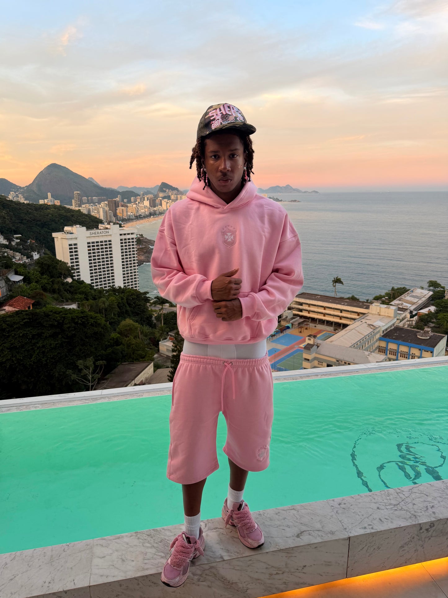 Temps Brazil pink shorts