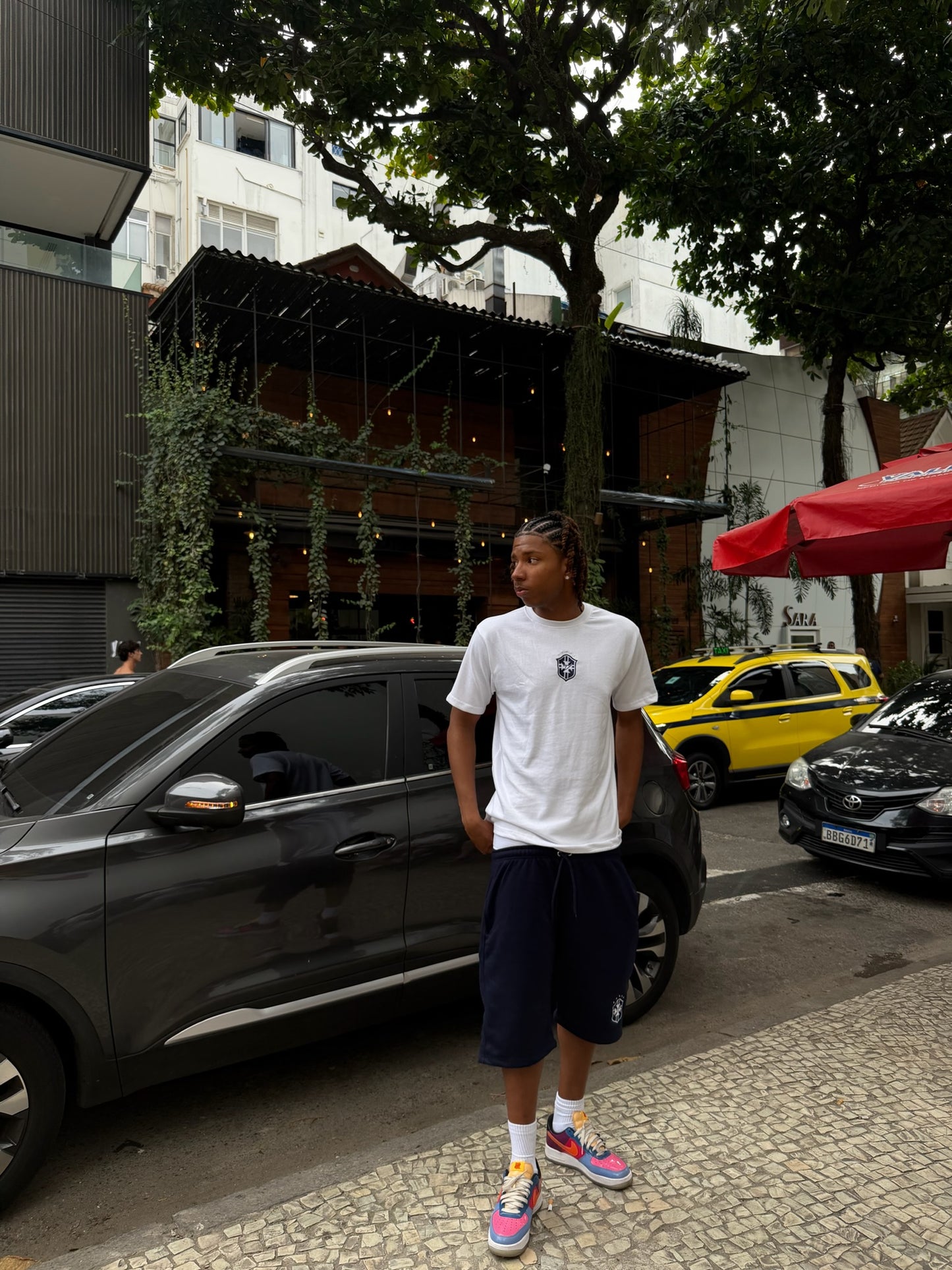 Temps Brazil Navy/White Tshirt