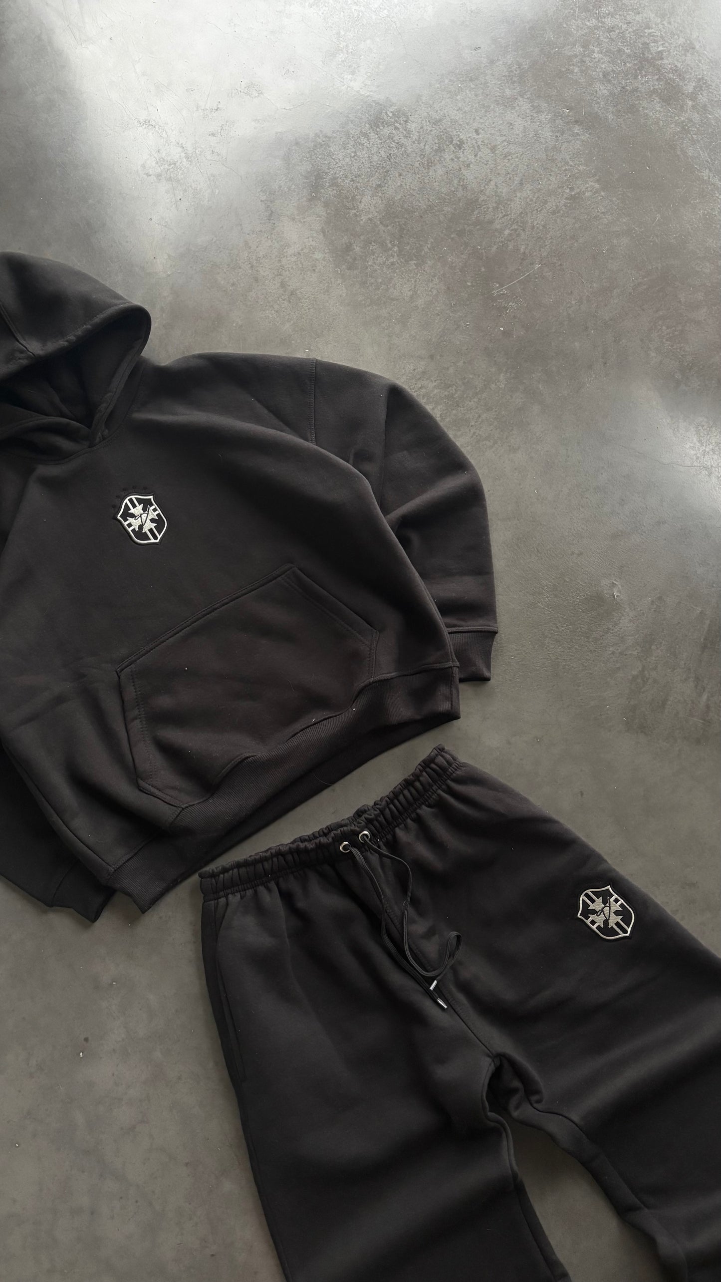Temps black Brazilian joggers